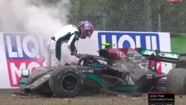 DRÁMA A FORMA-1-BEN: félbeszakították a versenyt - Hihetetlen dolgot tett Russell! - VIDEÓ