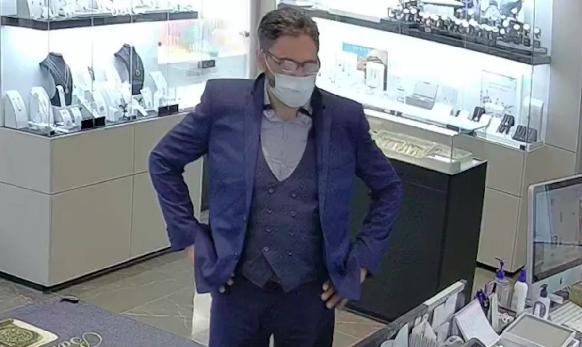 FELISMERED AZ ÚRIEMBERT? Nagy erőkkel keresik a rendőrök