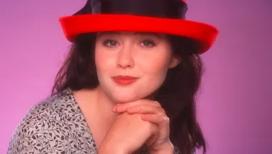 VÉGSTÁDIUM! Smink nélkül mutatta meg magát a Bűbájos boszorkák gyógyíthatatlan sztárja! - FOTÓK