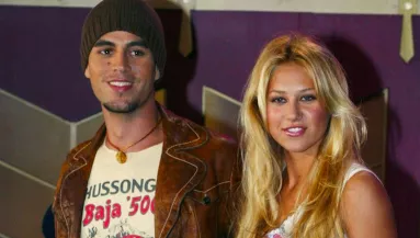 GYÖNYÖRŰ! Egyéves kislányával szelfizett Enrique Iglesias! - Fotók