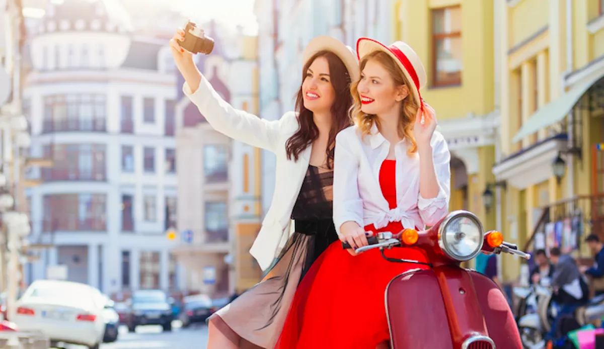 NEKED MÁR VAN? Íme a 3 divatkedvenc, ami rövidesen megkapja a kultikus jelzőt is!