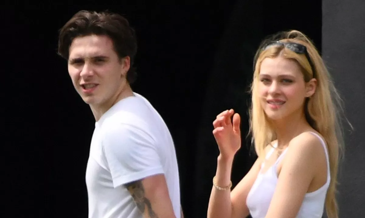 FOTÓK: 3 milliárdos ajándékkal lepte meg párját Brooklyn Beckham - Ezt látnod kell!