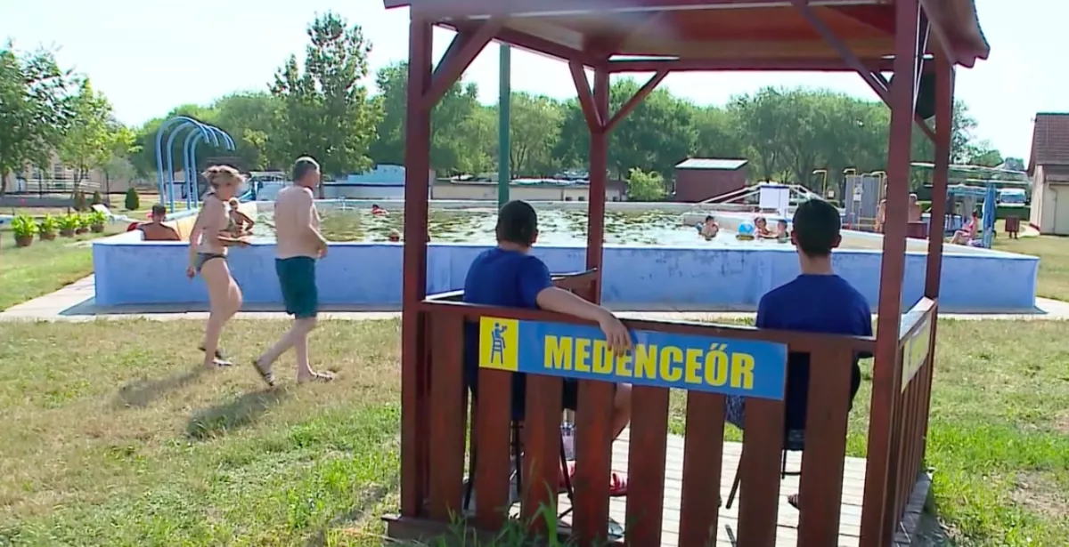 VIDEÓ: Tragédia a karcagi strandon - 7 éves kisfiú az áldozat!