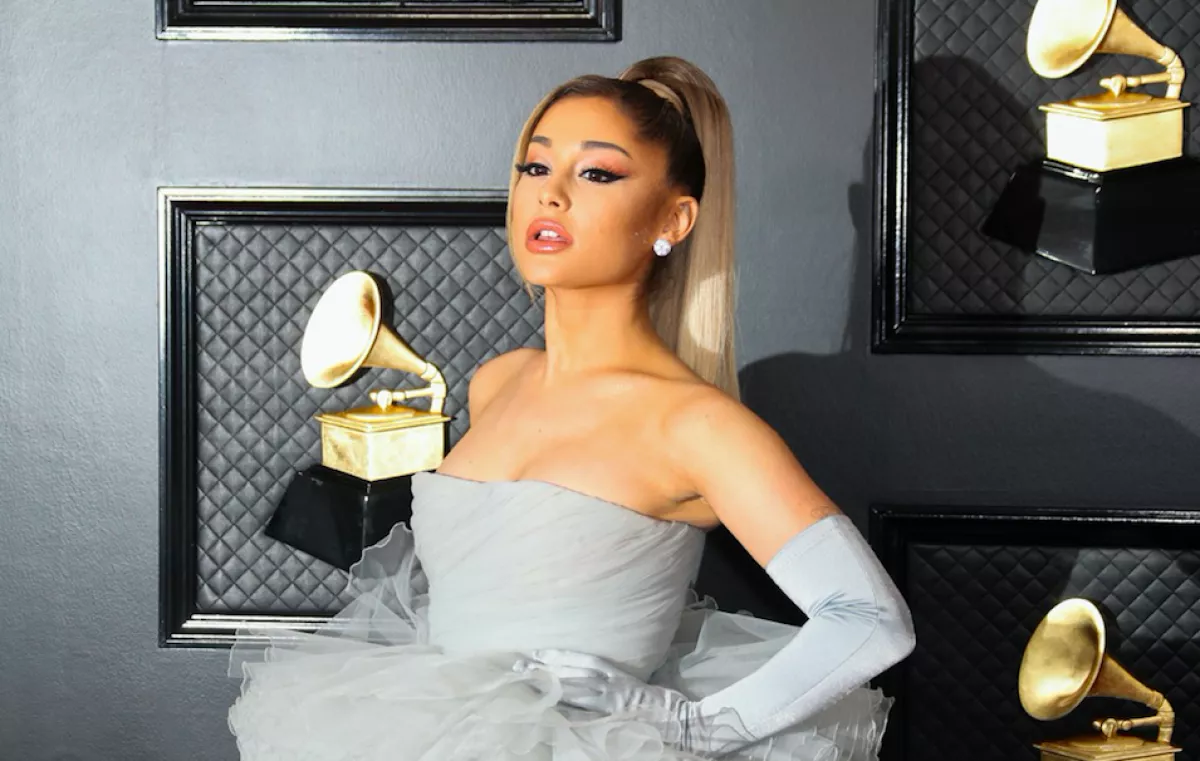 FOTÓK! Tízmillióan követik Ariana Grande 15 éves klónját - Az énekesnő is imádja!