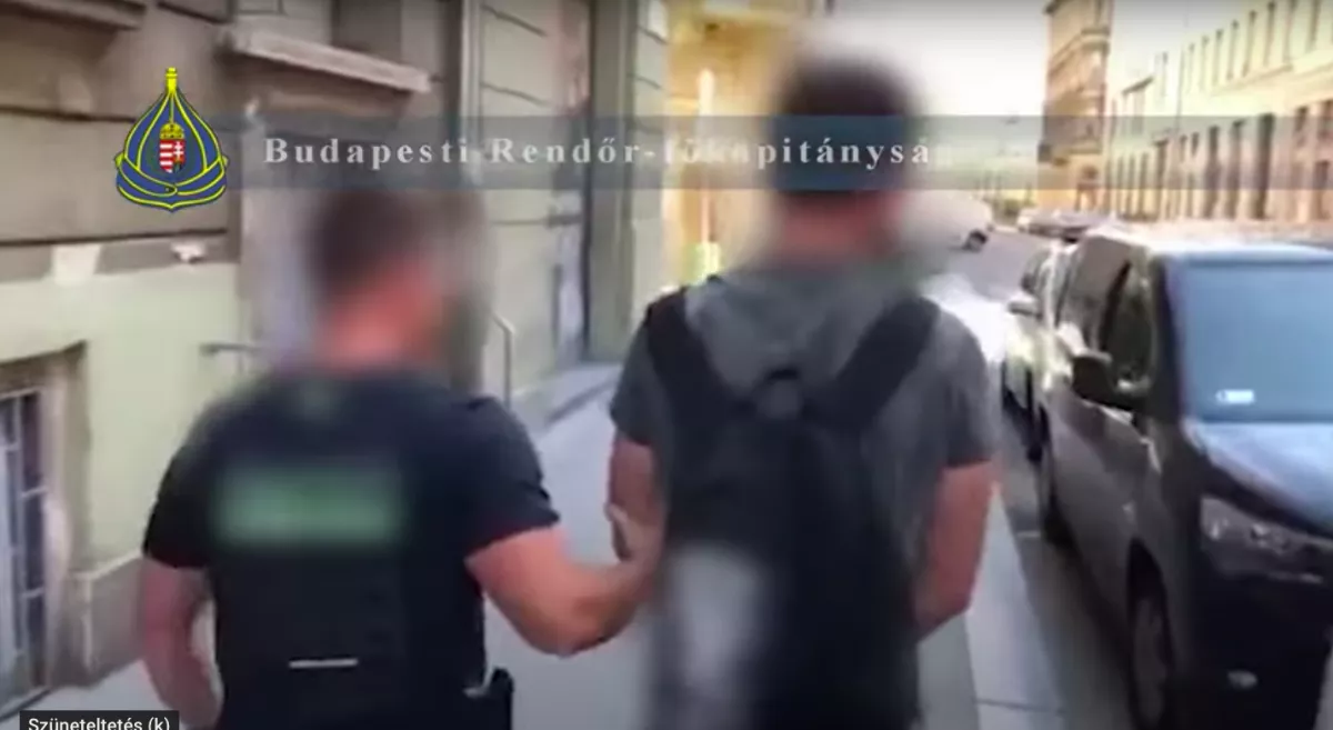 Három nap alatt elkapták a 22 éves álhasas rablót - VIDEÓ