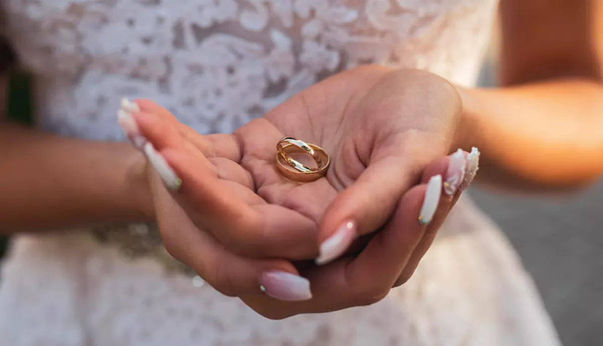 EXKLUZÍV FOTÓK! Titokban ment férjhez a magyar szépségkirálynő!