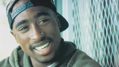 ELADÓ! Ennyit kérnek az autóért, amiben meghalt Tupac! - Fotók