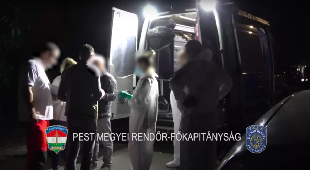 MEGRÁZÓ KÉPEK: 7 éves fiát, exét és anyósát végezte ki a dunakeszi férfi!