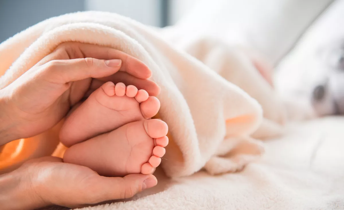 FOTÓVAL TUDATTA: megszületett a magyar szépségkirálynő harmadik gyermeke