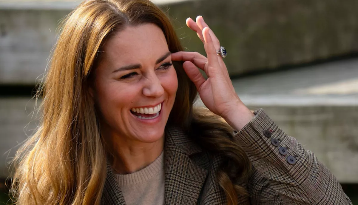 Katalin hercegnő 7000 forintos ruhájáért megőrülnek a nők - Fotók