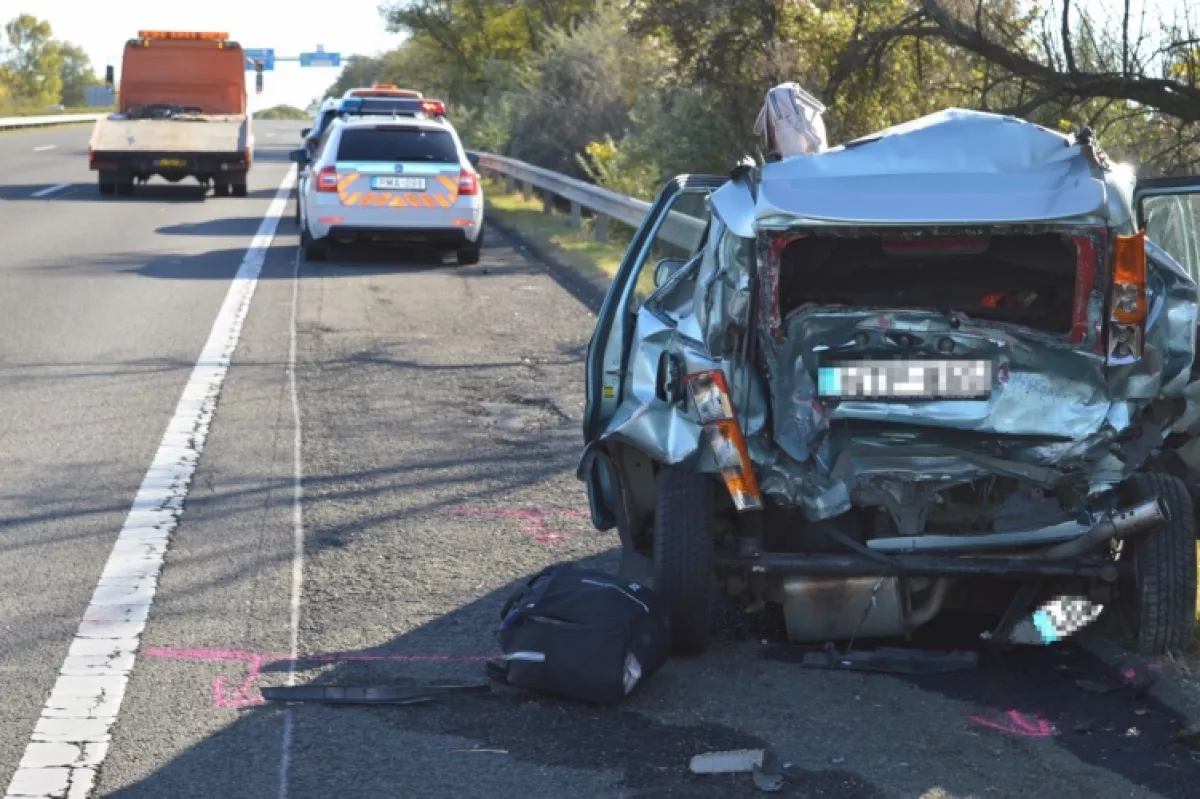 DRÁMAI KÉPEK JÖTTEK: hatan megsérültek, egy ember meghalt Hatvannál!