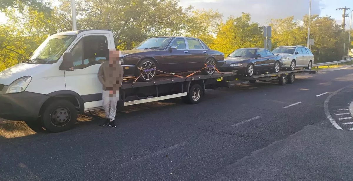 Hihetetlen járműkaravánokat csíptek el a Pest megyei rendőrök! - Fotók