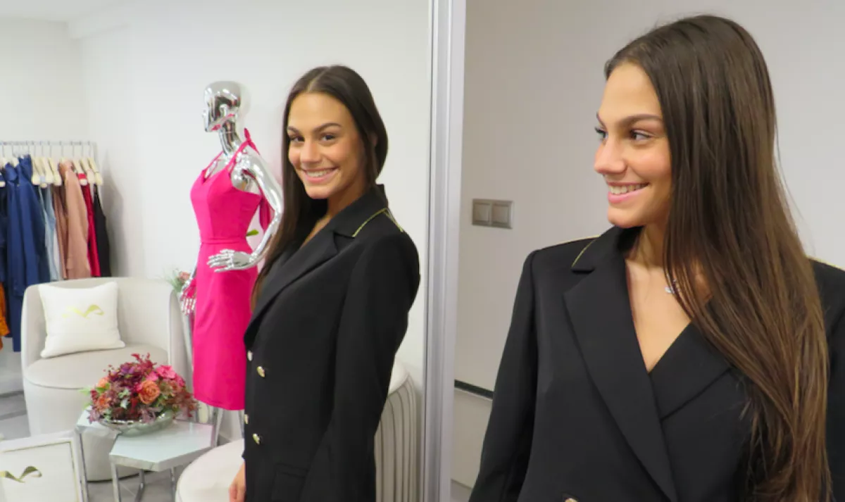 Kiválasztotta a Margaret Fenzi ruháit a világversenyre Tótpeti Lili – Fotók