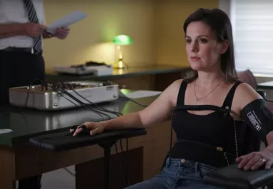 VIDEÓ: hazugságvizsgálóra kötötték a Mi kis falunk sztárját - itt az eredmény!