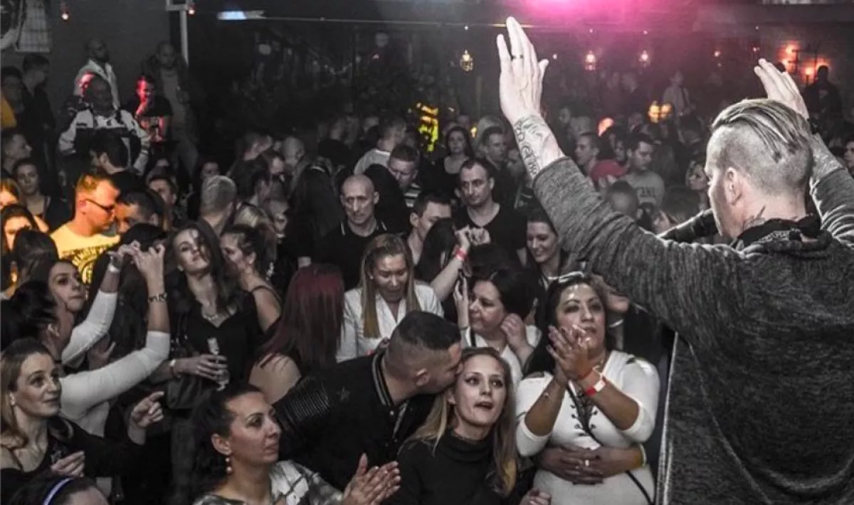 Megrázó vallomás: két babát vesztett el a magyar énekes és szerelme!