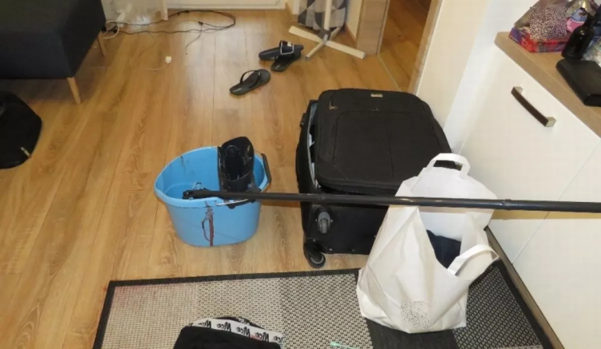 HELYSZÍNI KÉPEK: barátját lőtte meg a 27 éves győri srác