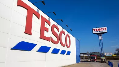 VESZÉLY! Szalmonellával fertőzött terméket hív vissza a Tesco!