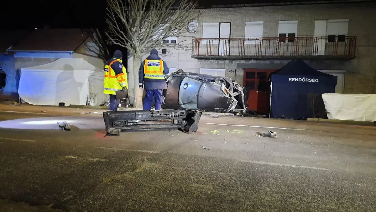 Hét ember halt szörnyet - Friss fejlemények a mórahalmi horrorbaleset ügyében - Fotók