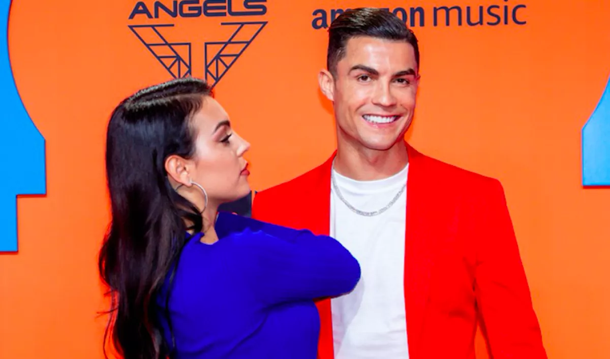 BAKI! Ronaldo leplezte le ikerterhes szerelme alakját - Fotók