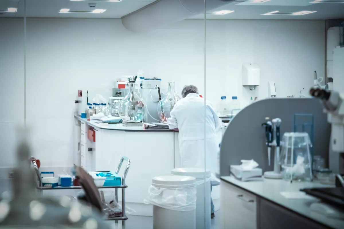 Koronavírus: 153 beteg hunyt el - sok az új fertőzött