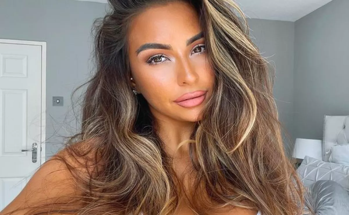 LELEPLEZÉS: Nati kiposztolta a valós alakját, azonnal nekiestek a trollok  - Videó