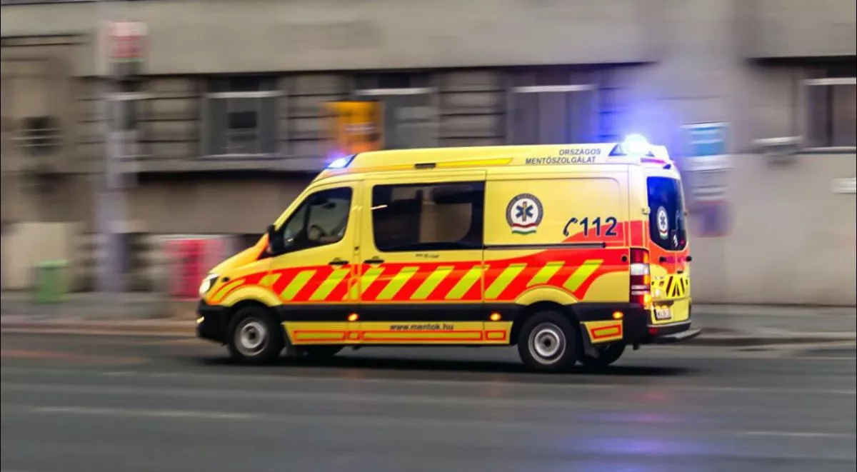 Súlyos balesetet szenvedett a magyar autóversenyző - az életéért küzdenek