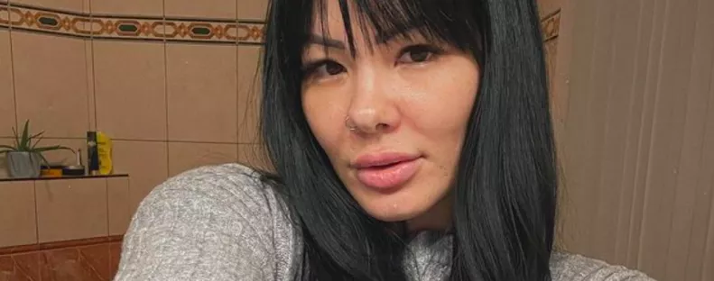 "Fű nélkül már aludni se tudtam" - ÉNB Alexa megdöbbentő vallomást tett