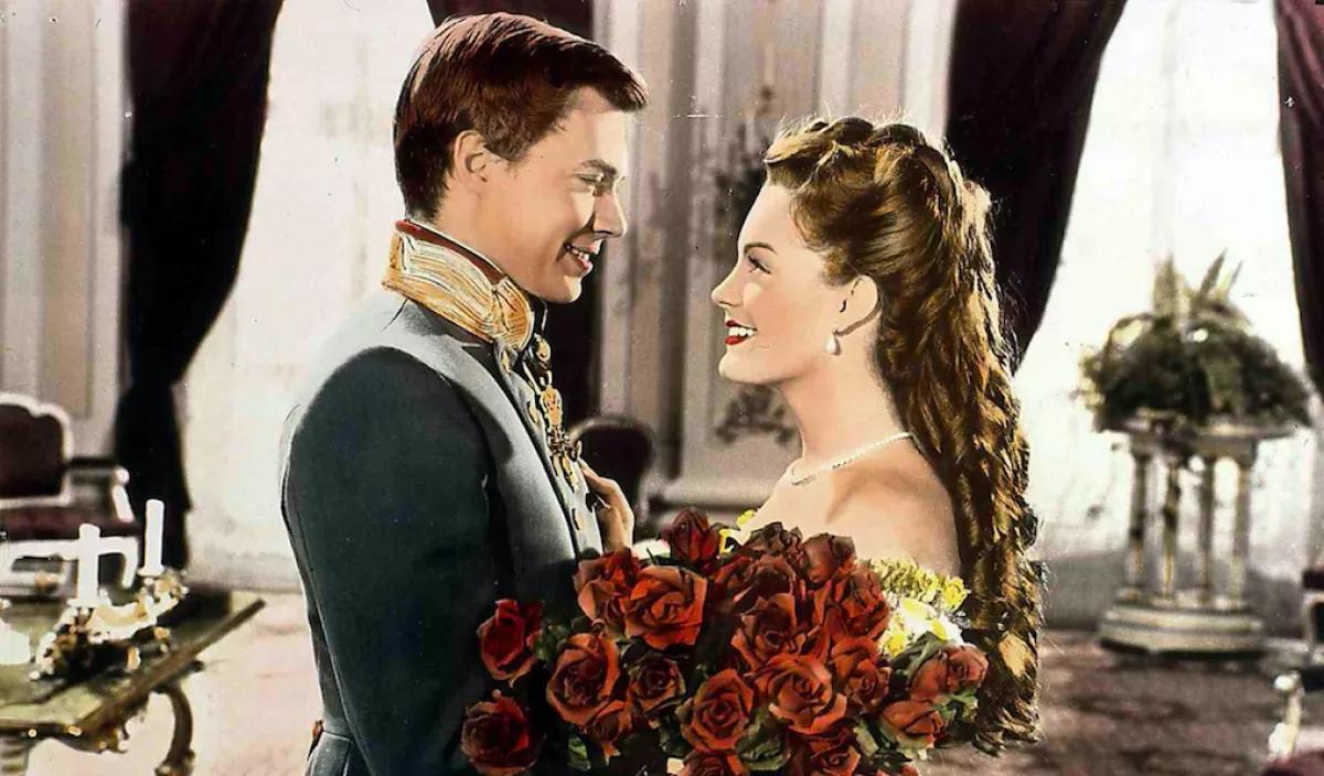 ITT AZ ÚJ SISSI-SOROZAT: az szereposztás sokakat megdöbbent! - FOTÓK