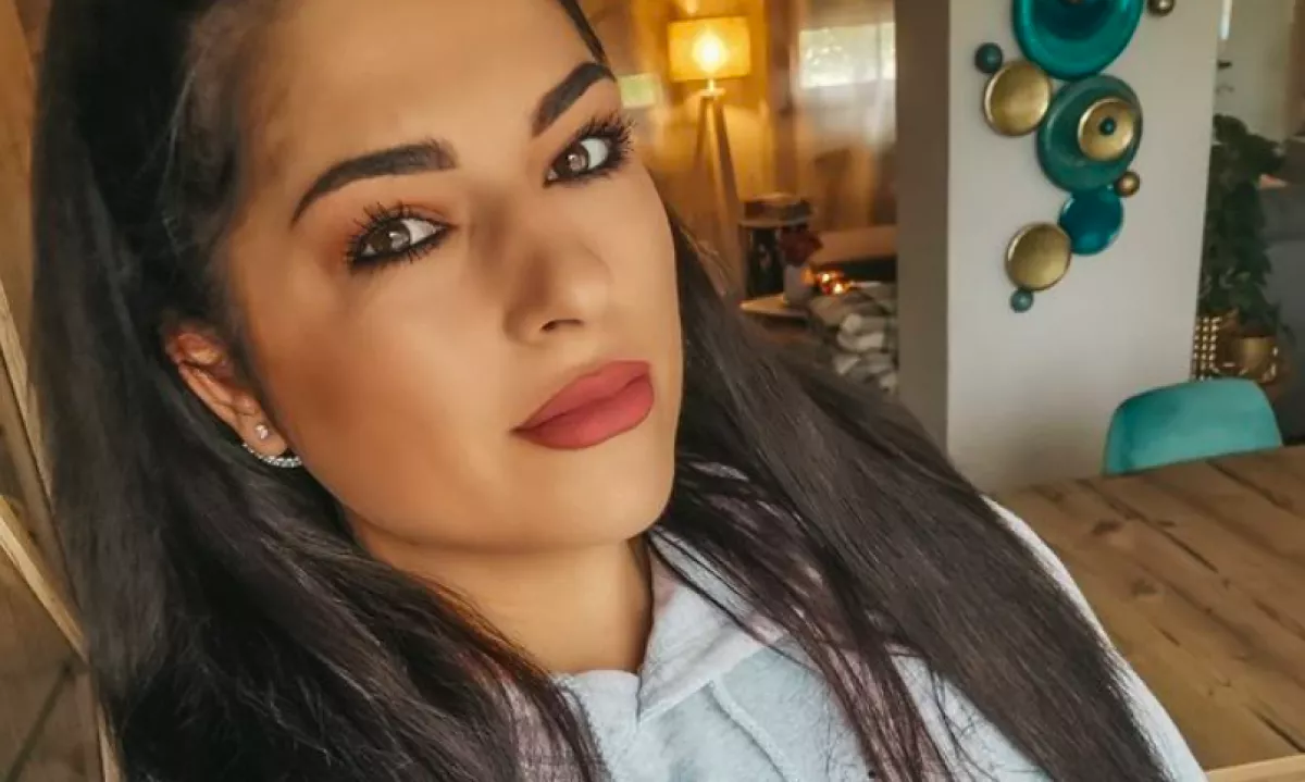 Drámai hírt közölt Horváth Gréta - elhagyta a párja!