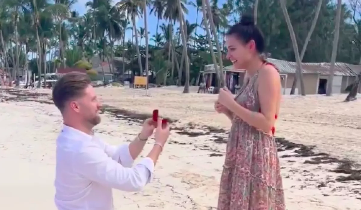 ITT A VIDEÓ: cuki baki történt Nádai Anikó eljegyzésén!