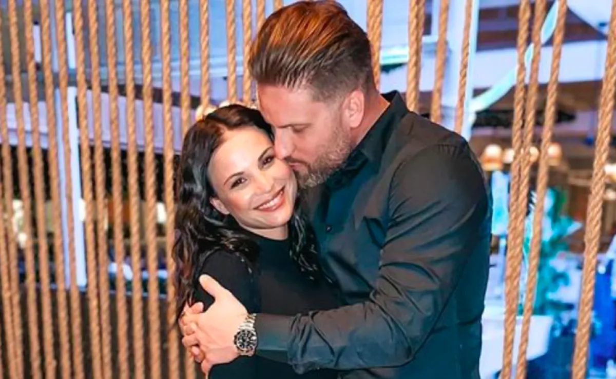 CUKI KÉPPEL TUDATTÁK! Babát vár Nádai Anikó - Fotó