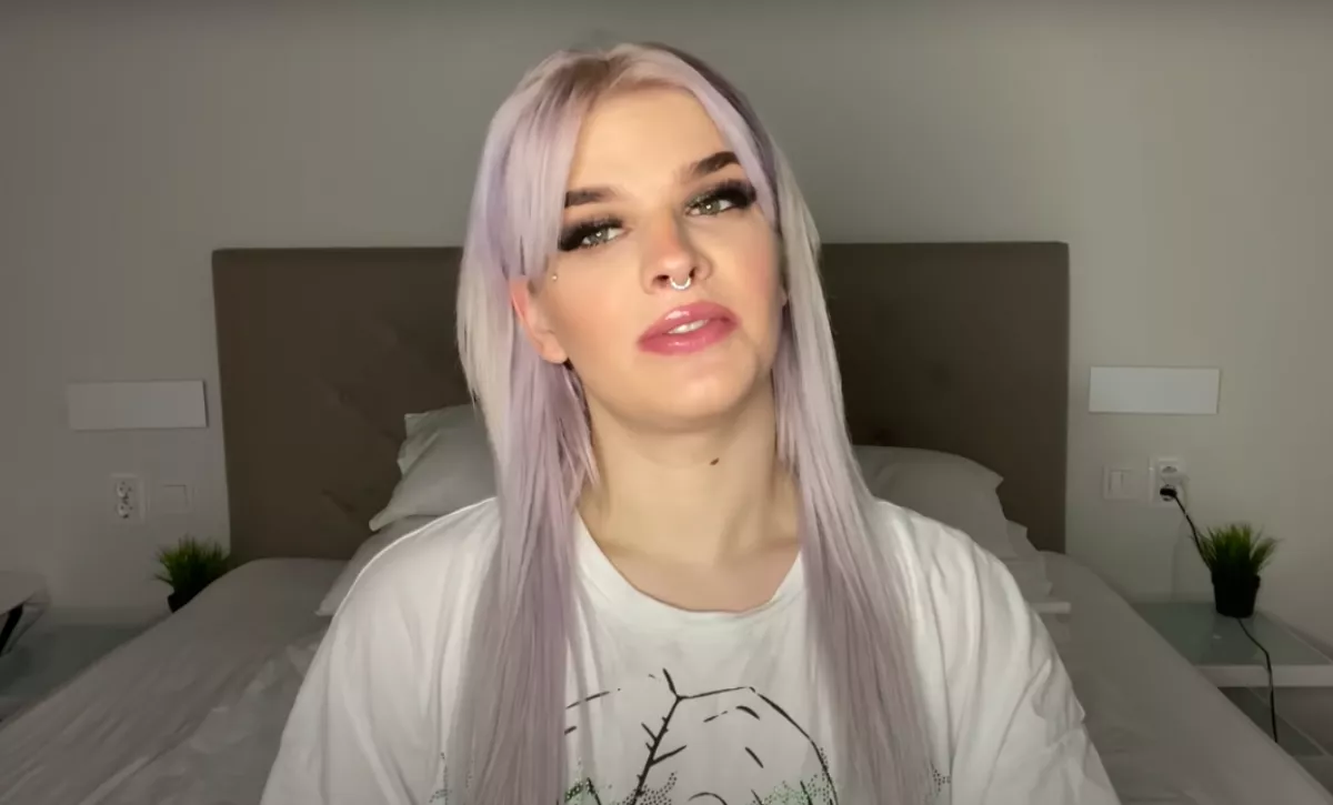 Bish Barbie-t körözi a rendőrség - Friss kép a magyar youtuberről