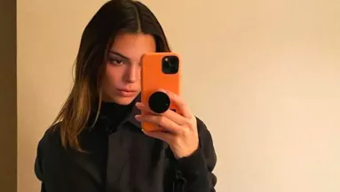 MI EZ A CSIZMA? Kendall Jenner bikinis képén röhög az egész világ - FOTÓK