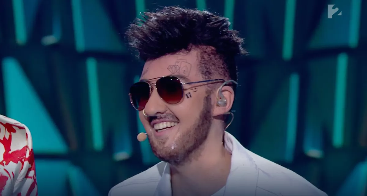 Pamkutyaként énekelt Dallos Bogi, felrobbant a TV2 stúdiója! - Videó