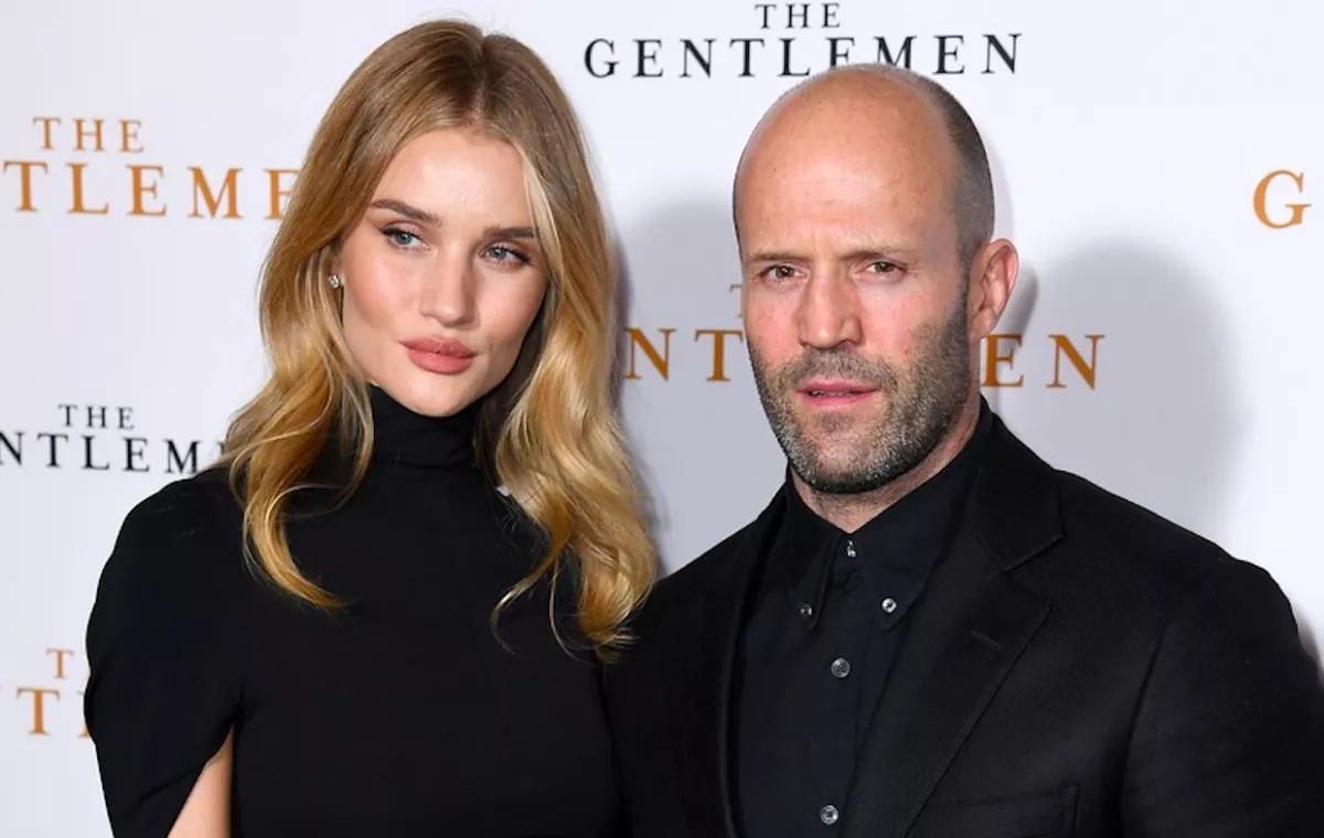 FOTÓ: Megszületett Jason Statham-ék kislánya - Gyönyörű kislány gyönyörű névvel