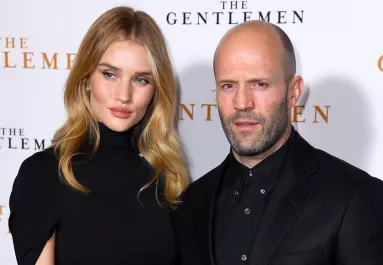 FOTÓ: Megszületett Jason Statham-ék kislánya - Gyönyörű kislány gyönyörű névvel