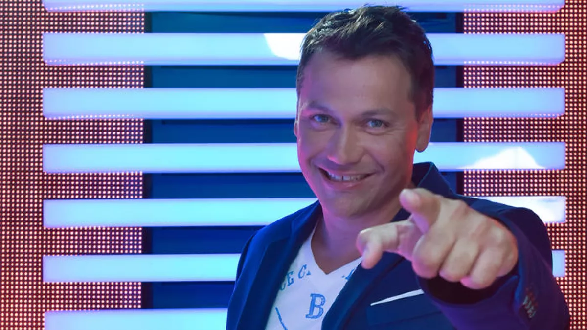 Kilenc év után cserélték le Kovács Áront - megvan az Észbontók új műsorvezetője!