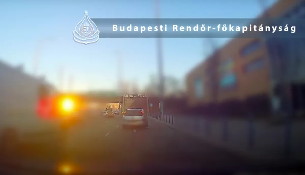 Egy napig ellenőrizték a buszsávokat a rendőrök - itt a lesújtó videó!