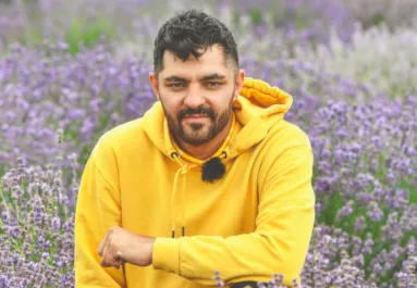 Hónapok óta egy gimnáziumban dolgozik Oláh Gergő