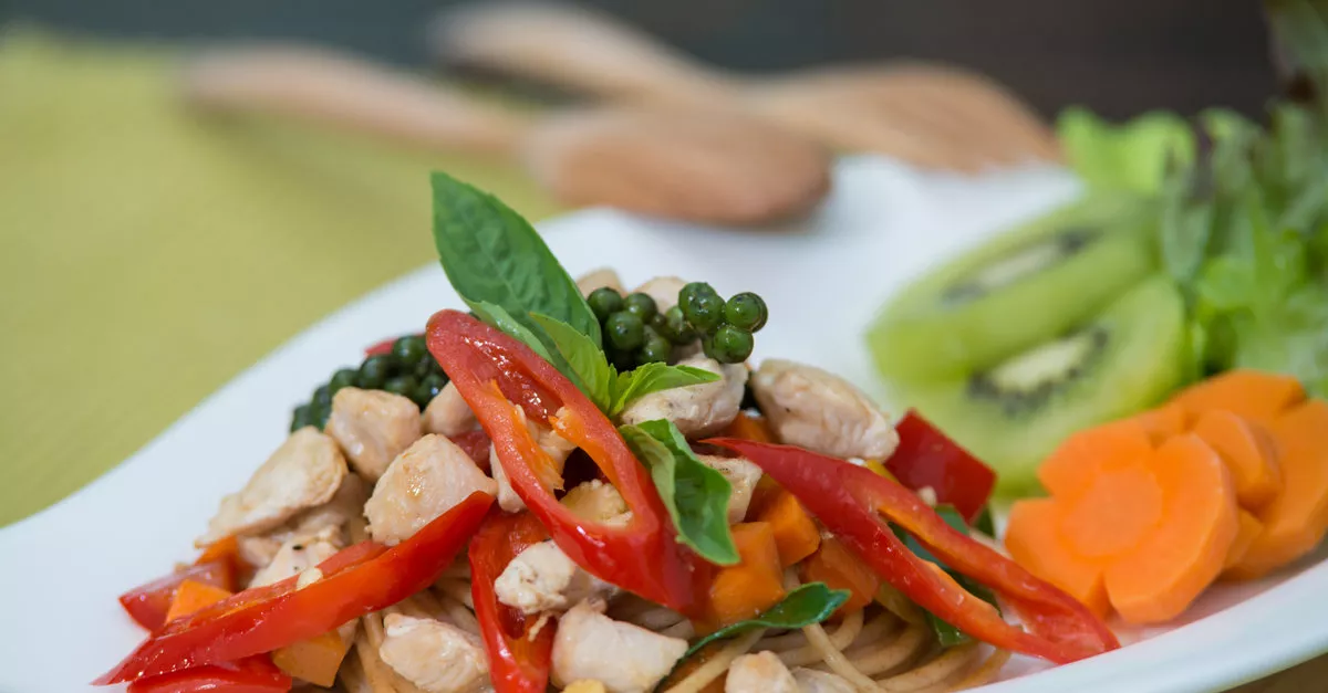 Borzalom! Amputálni kellett mindkét lábát, miután megette szobatársa maradék ételét