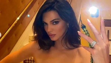 Kendall Jenner már nem egy barna bombázó - Fotók