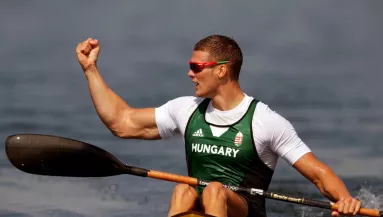 20 kilót hízott a világbajnok magyar kajakozó - Így néz ki most! - Videó