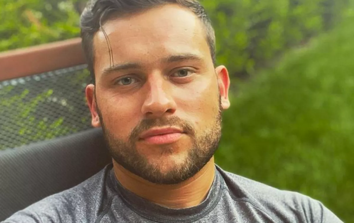 Kisgyermekes anyuka Szabó Ádám új párja - Fotó