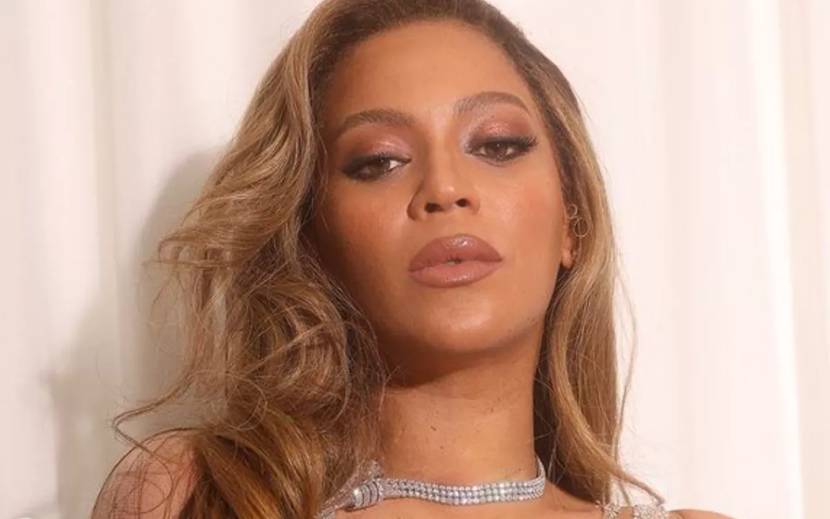 Fotók: meztelenruhában jelent meg az Oscar-party-n Beyonce