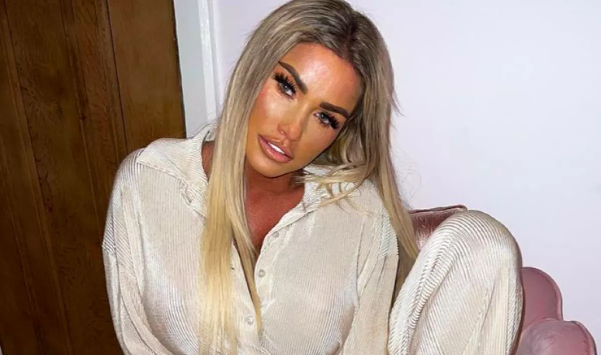 Ismét szomorú hír érkezett Katie Price-ról - Fotók