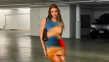 Kiposztolta, de mindenkit letilt Kendall Jenner, aki a lábujjáról kommentel - Fotó