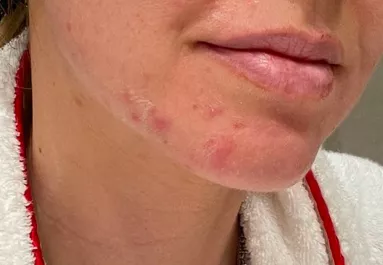 Fontos üzenetet küld a rajongóknak a sztármodell ezzel a szelfivel