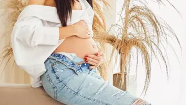 Nagy bejelentés: babát vár a magyar kajakos és szépségkirálynő szerelme - Fotó