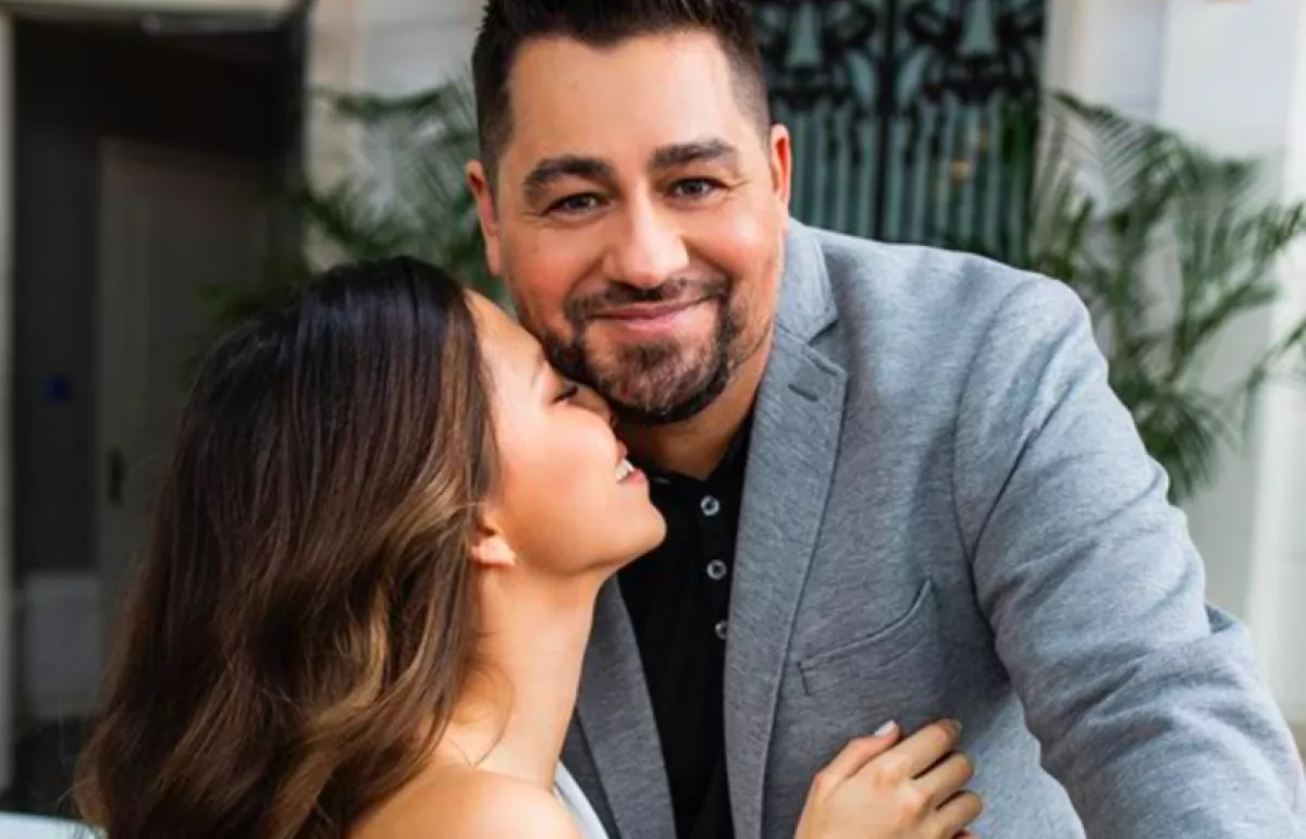 Hatalmas örömhírt közölt Caramel felesége - Mindenki gratulál - Fotó