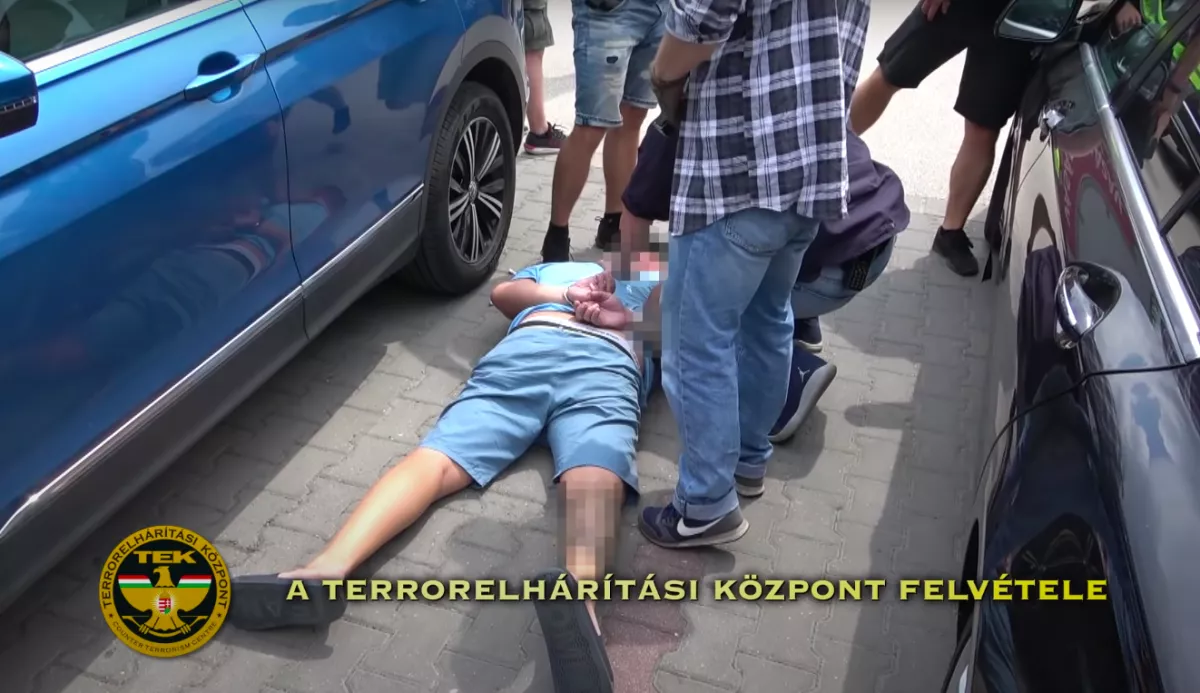 Fejbelőtték és feldarabolták a nőt a Marina-parti lakásban - Megrázó képek érkeztek